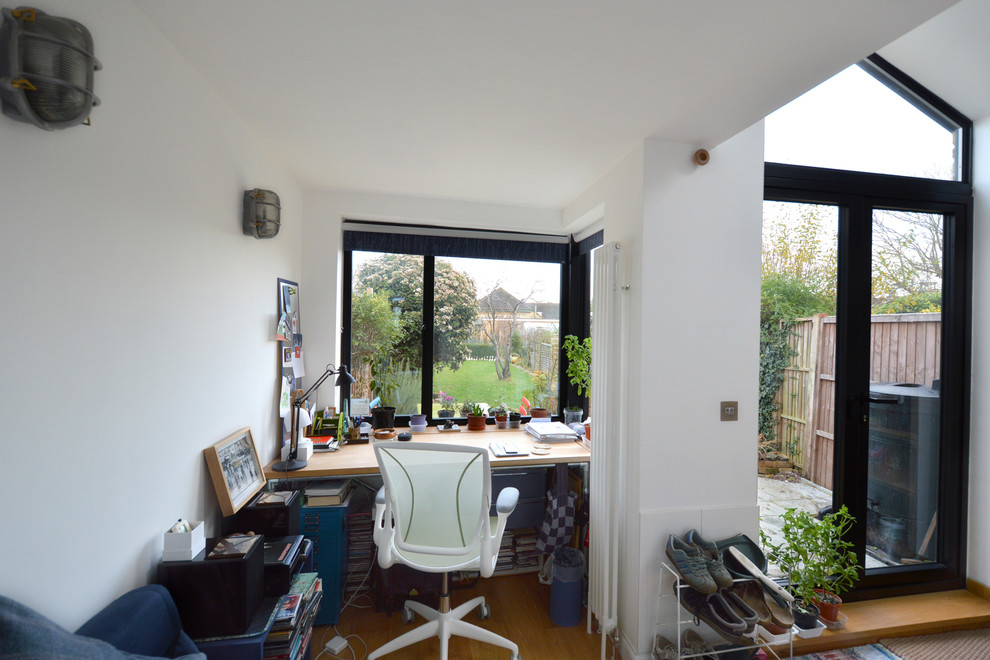Photo of a modern home office in London.