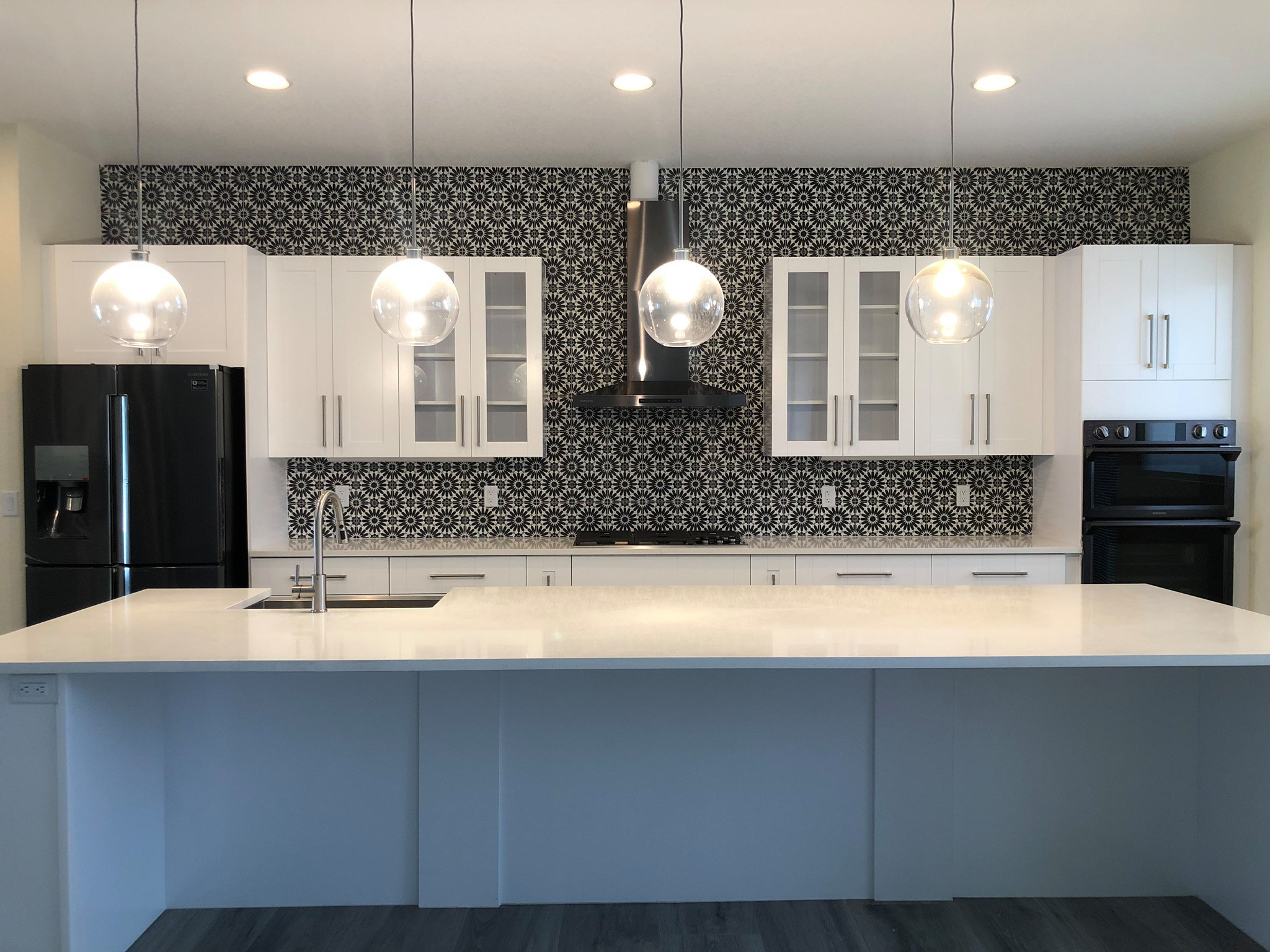 Coconut Lane Residence: Kitchen