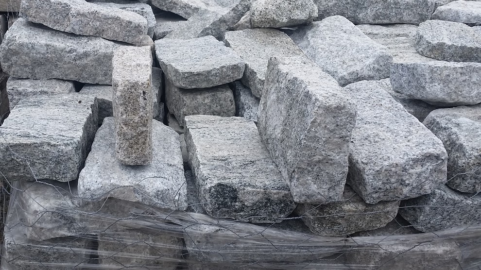 Granite Cobblestones Classic 2x5x9
