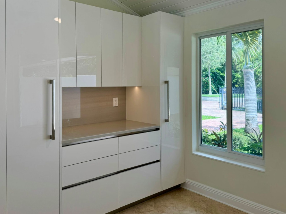 Pinecrest Open Kitchen & Family Space