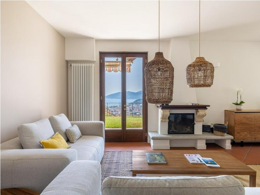 Casa sul lago Maggiore | 300 MQ
