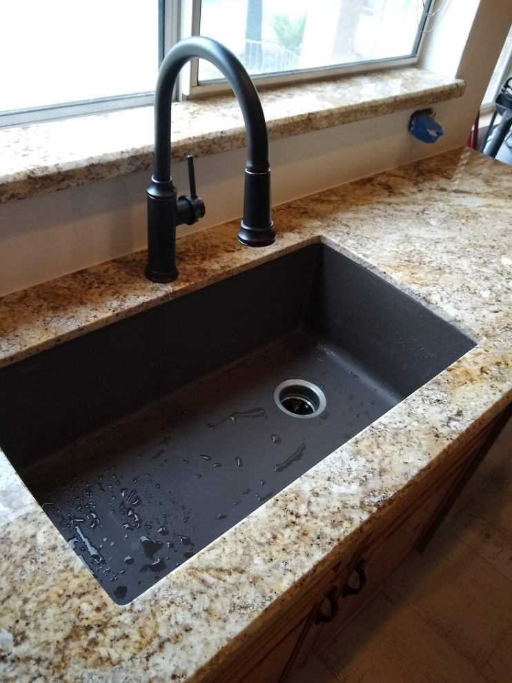 Kitchen Hickory