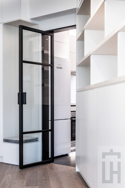 Inspiration for a modern home design remodel in Hong Kong