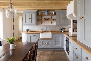 20 Kitchens Straight Out of the English Countryside (21 photos)