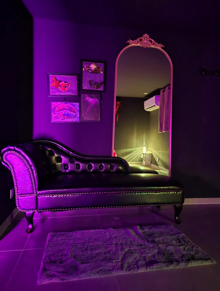 Love room