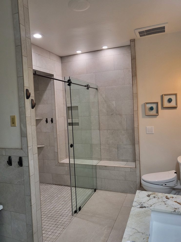 Bathroom - Dave