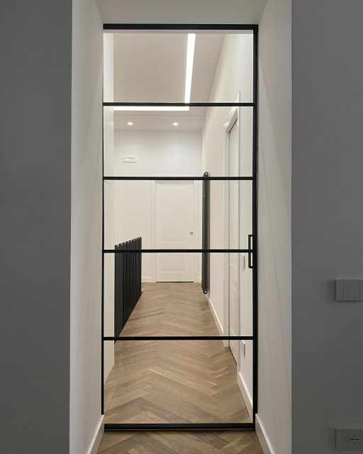 A | D House hallway-and-landing