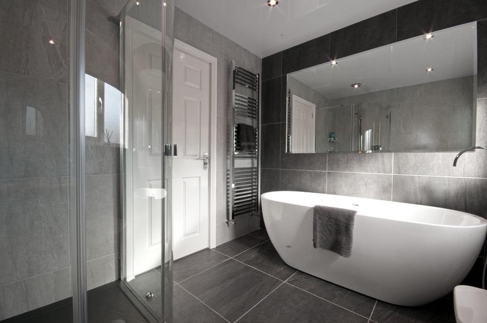 Photo of a contemporary bathroom in Belfast.