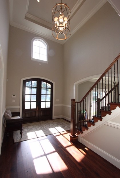 Entryway - transitional entryway idea in Baltimore