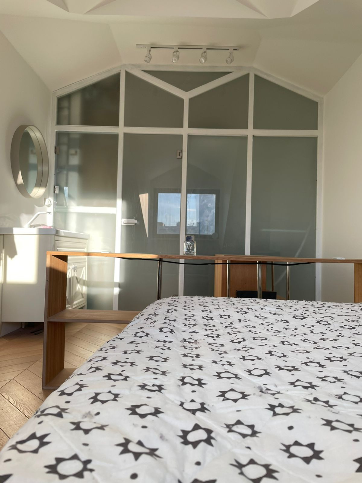 Апартаменты в Старокирочном переулке, Москва