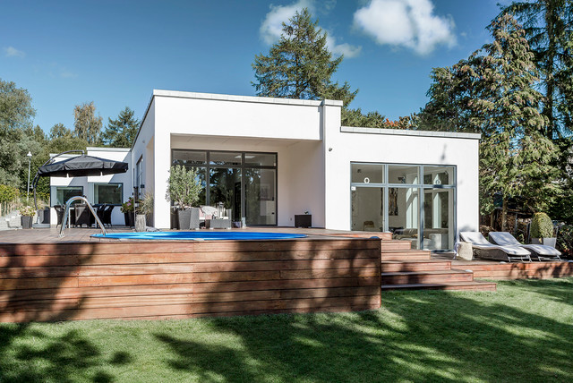 Funkis med udendørs pool og overdækket terrasse aarhus by ... Udendørs terrasse