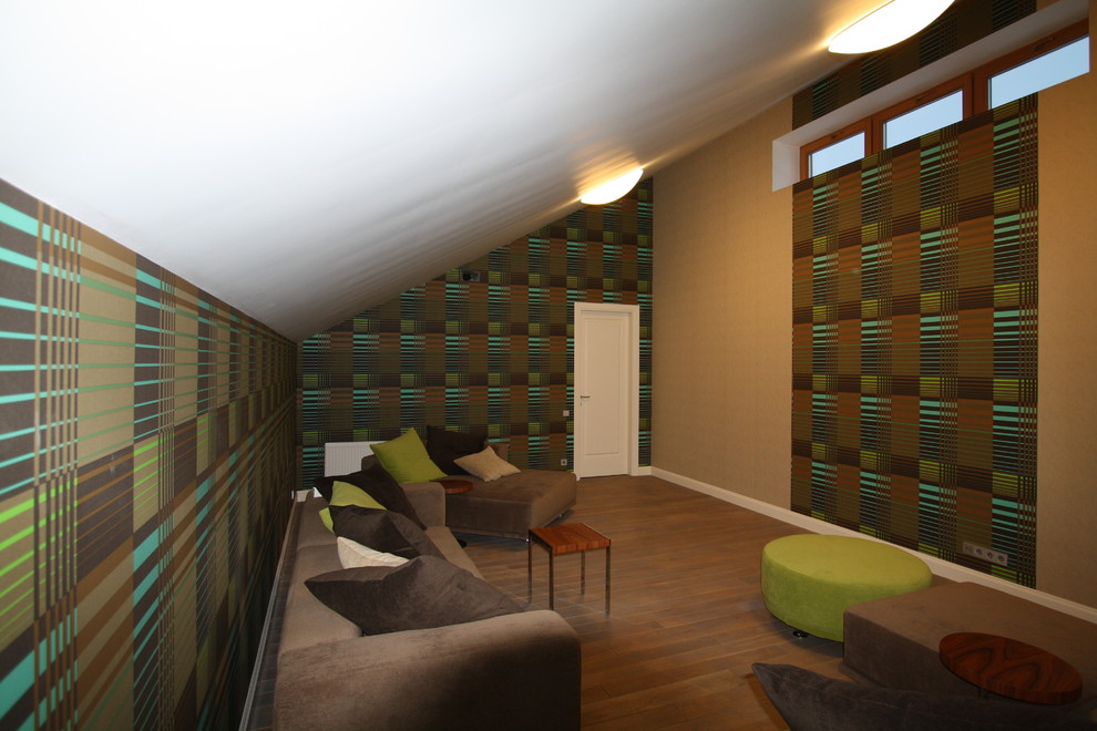 дом в Подмосковье( живые фотографии  интерьера)