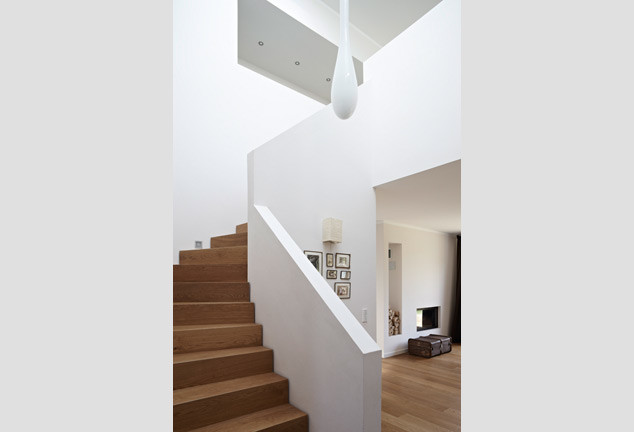 Design ideas for a contemporary staircase in Hamburg.