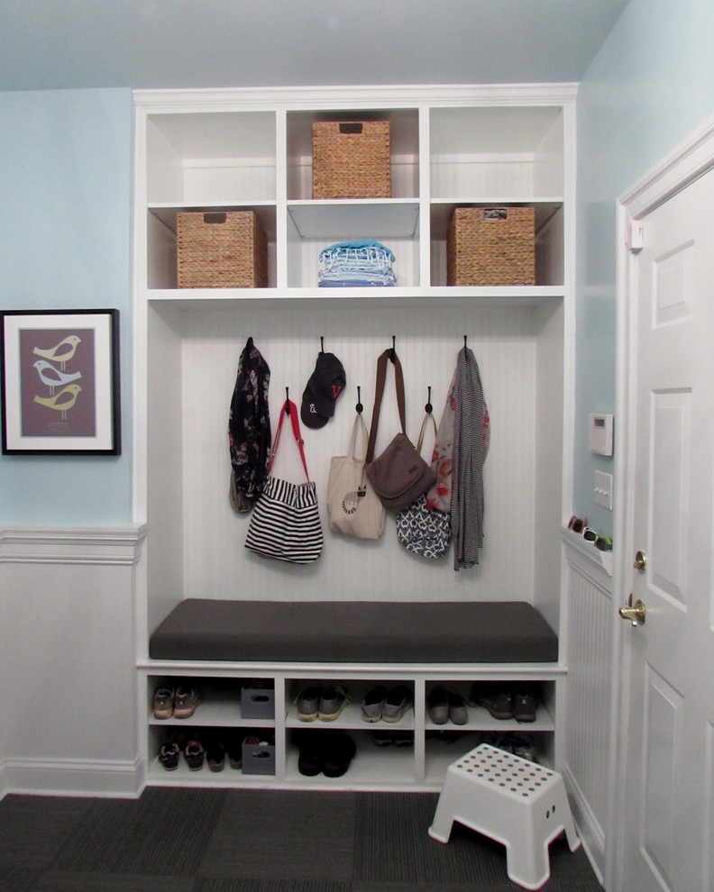 Home design - transitional home design idea