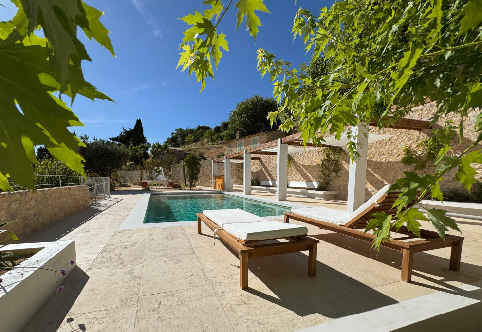 Tourtour - un  jardin dans le ciel