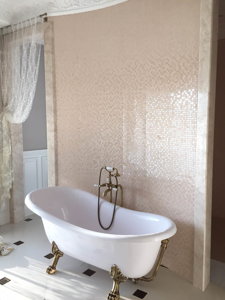 Recreating the Interior of the Chekhov’s Period in a Suburban Residence