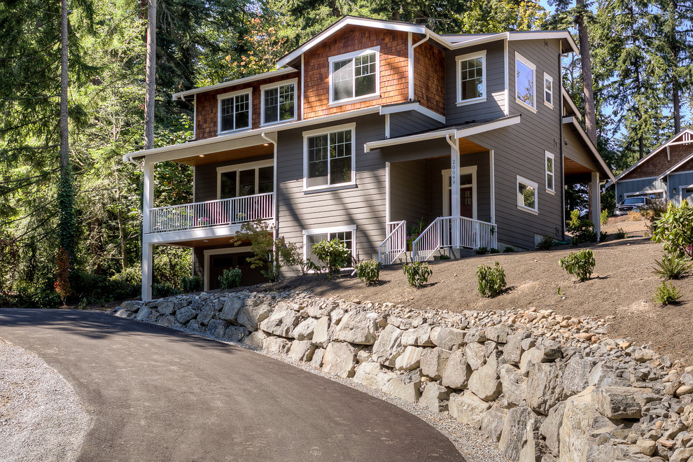 Inspiration for a transitional entryway remodel in Seattle