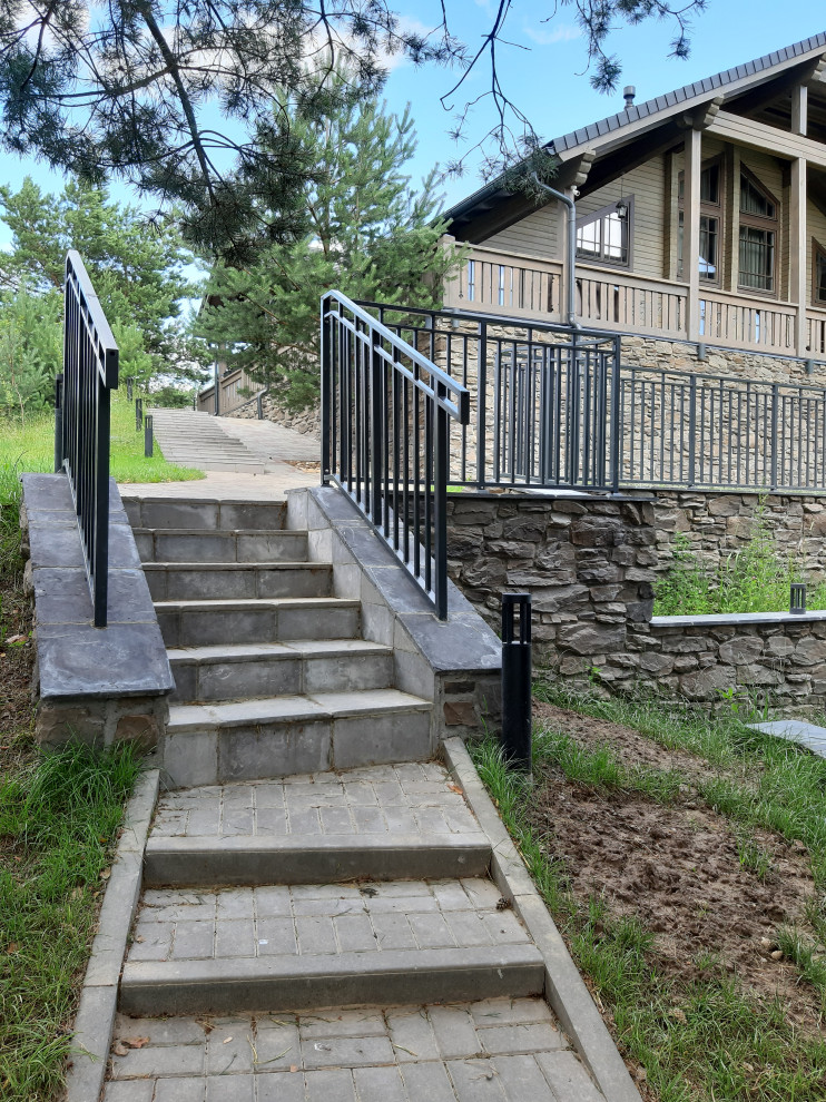 Дом из бруса в стиле шале.