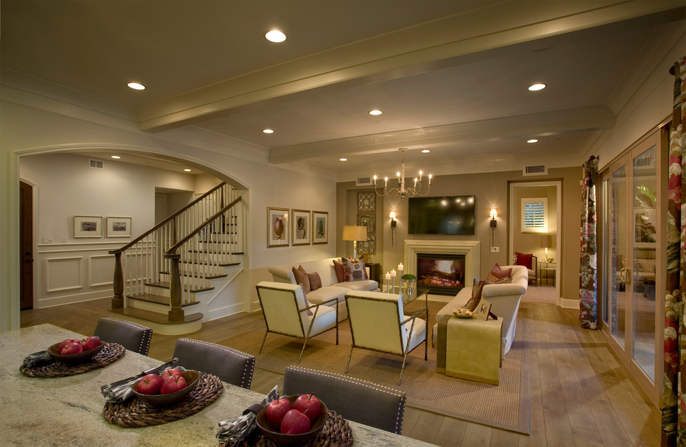 Inspiration for a transitional home design remodel in Orange County