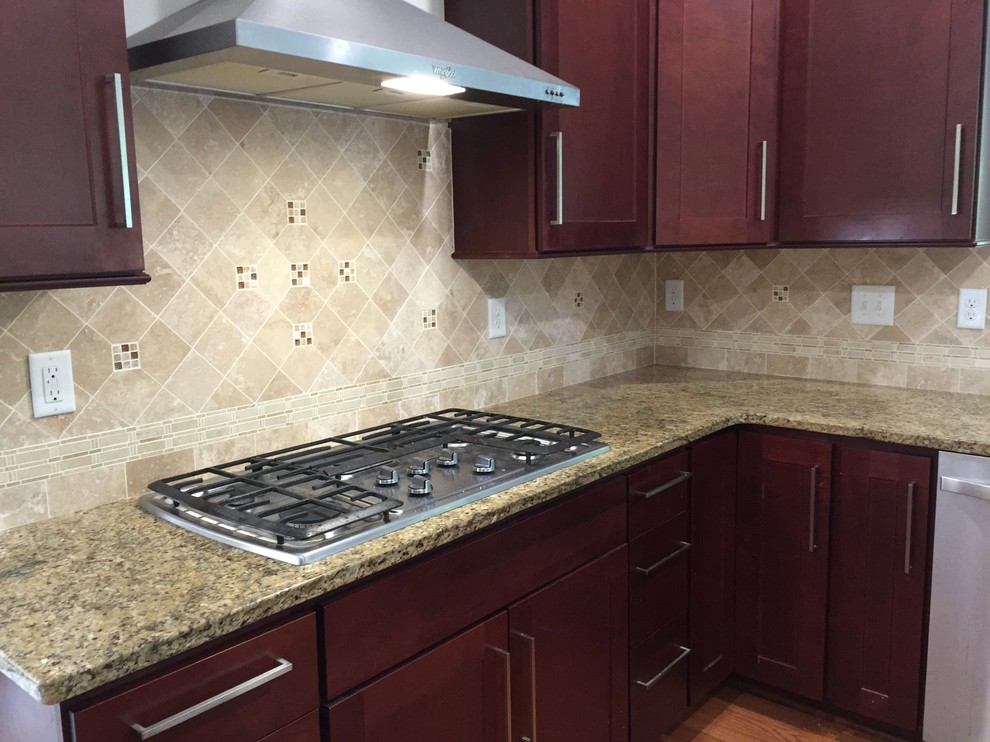 Kitchen - transitional kitchen idea in Baltimore