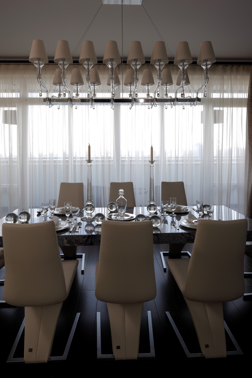 Двухуровневая квартира в Сити