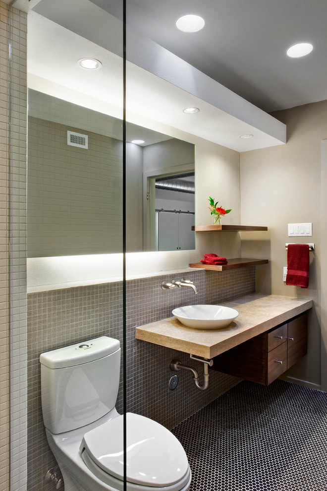 Design ideas for a contemporary bathroom in Austin.