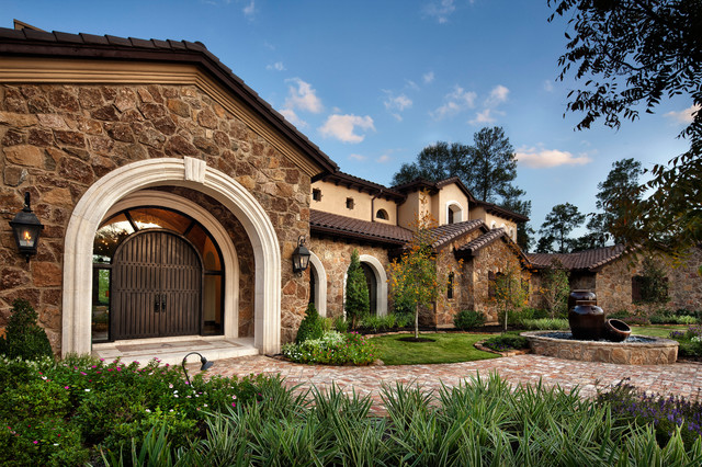 Texas Chic mediterraneen-facade