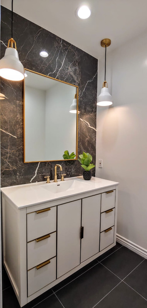 Idéer för att renovera ett litet funkis vit vitt badrum med dusch, med släta luckor, vita skåp, svart och vit kakel, porslinskakel, vita väggar, klinkergolv i porslin, ett nedsänkt handfat, bänkskiva i akrylsten och svart golv
