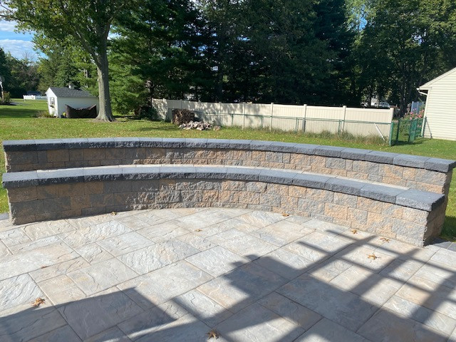 Patio/Seating Wall/Steps
