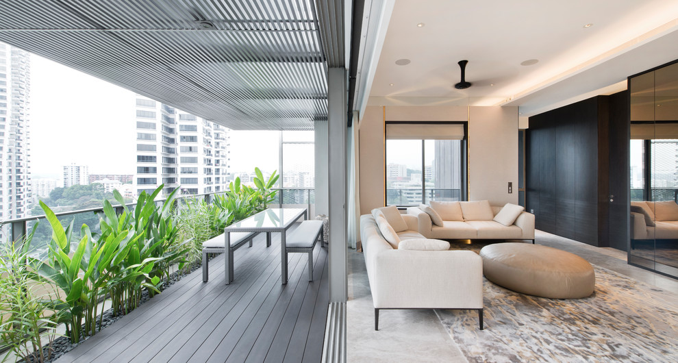 Inspiration for a contemporary home design remodel in Singapore