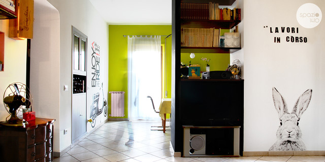 M&V flat eclectic