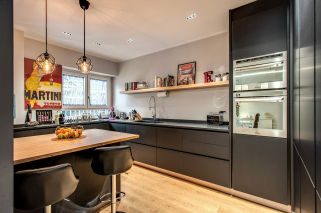 Cavalese modern-kitchen