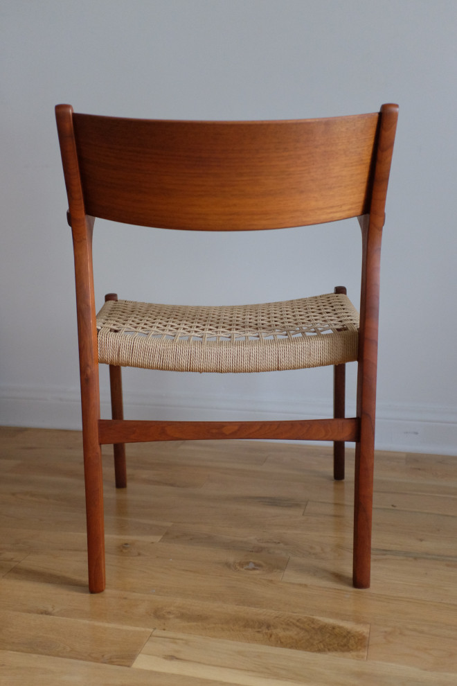 Niels Otto Møller Arm Chair
