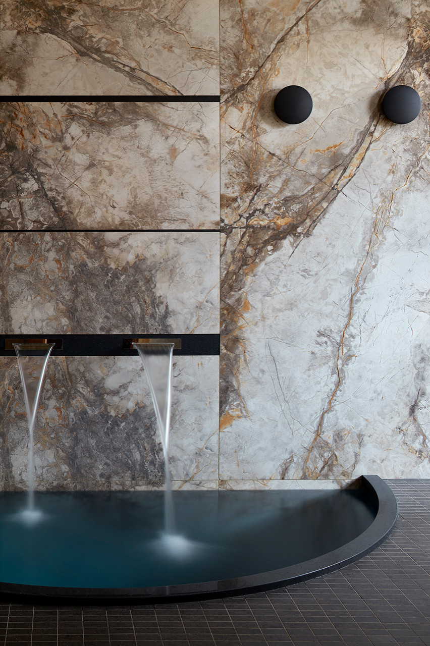 Интерьер загородного дома по проекту Павла Лопанова