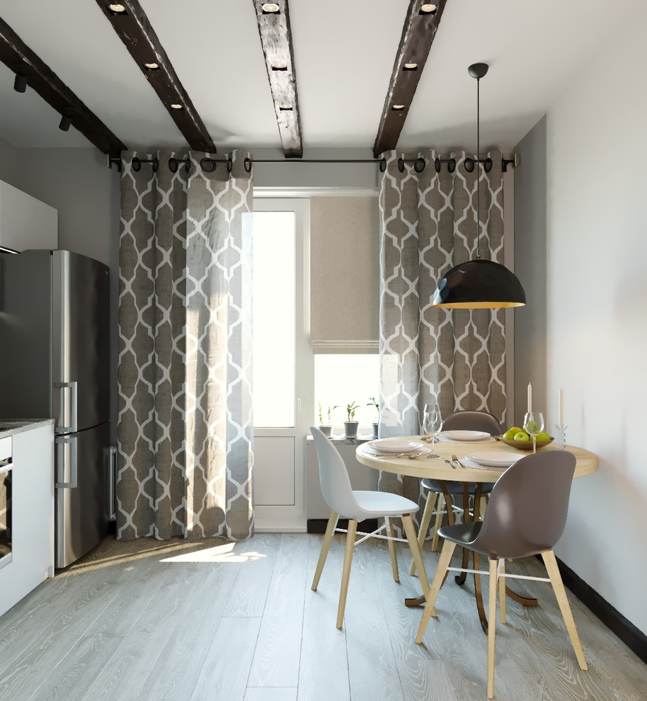 Таунхаус с черной ванной и детской в мансарде