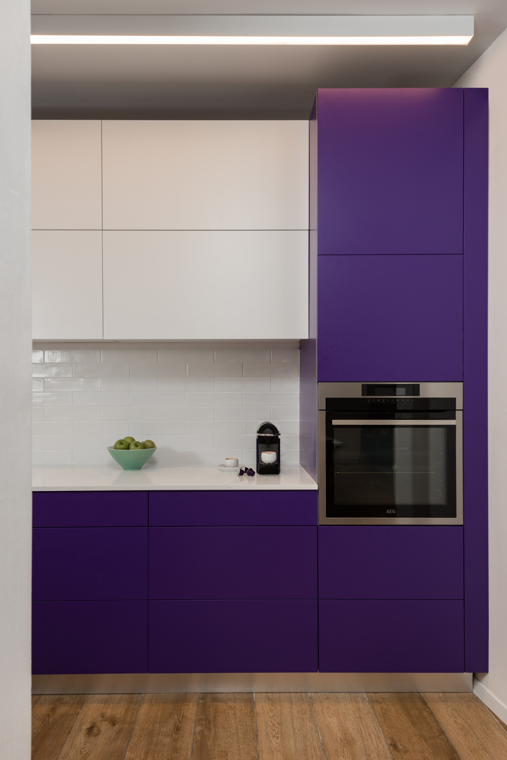 75 Purple Kitchen with Glass Tile Backsplash Ideas You'll Love