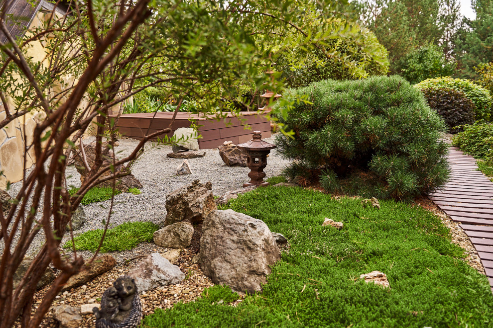 Японский садик "Живи,созерцая..."