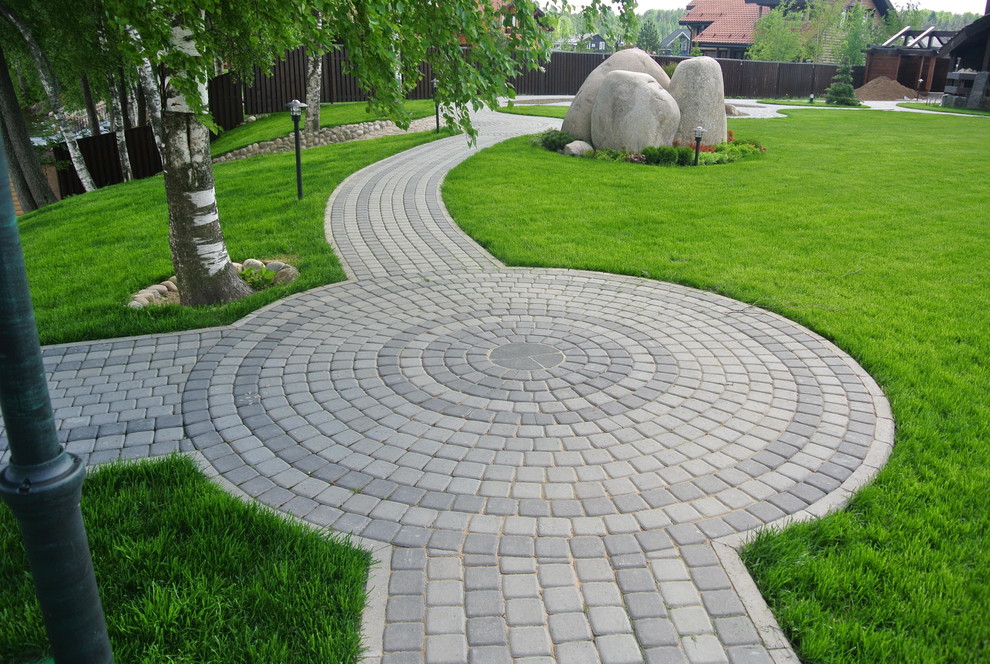 Берег.Озеро Красногвардейское