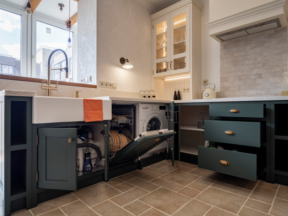 Элегантная кухня в неоклассическом стиле