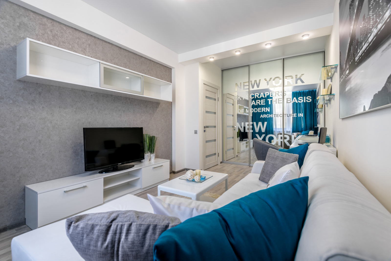 Гостиная для молодого человека 15,6кв.м.