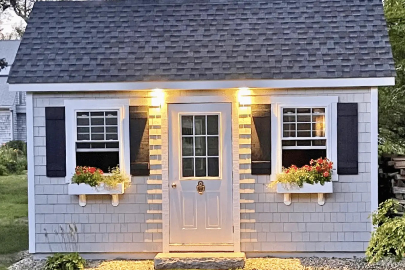 Enhance your outdoor space with a custom-built shed from BuildLX. We design and construct durable, functional, and stylish sheds tailored to your needs. Whether for storage, a workshop, or a backyard