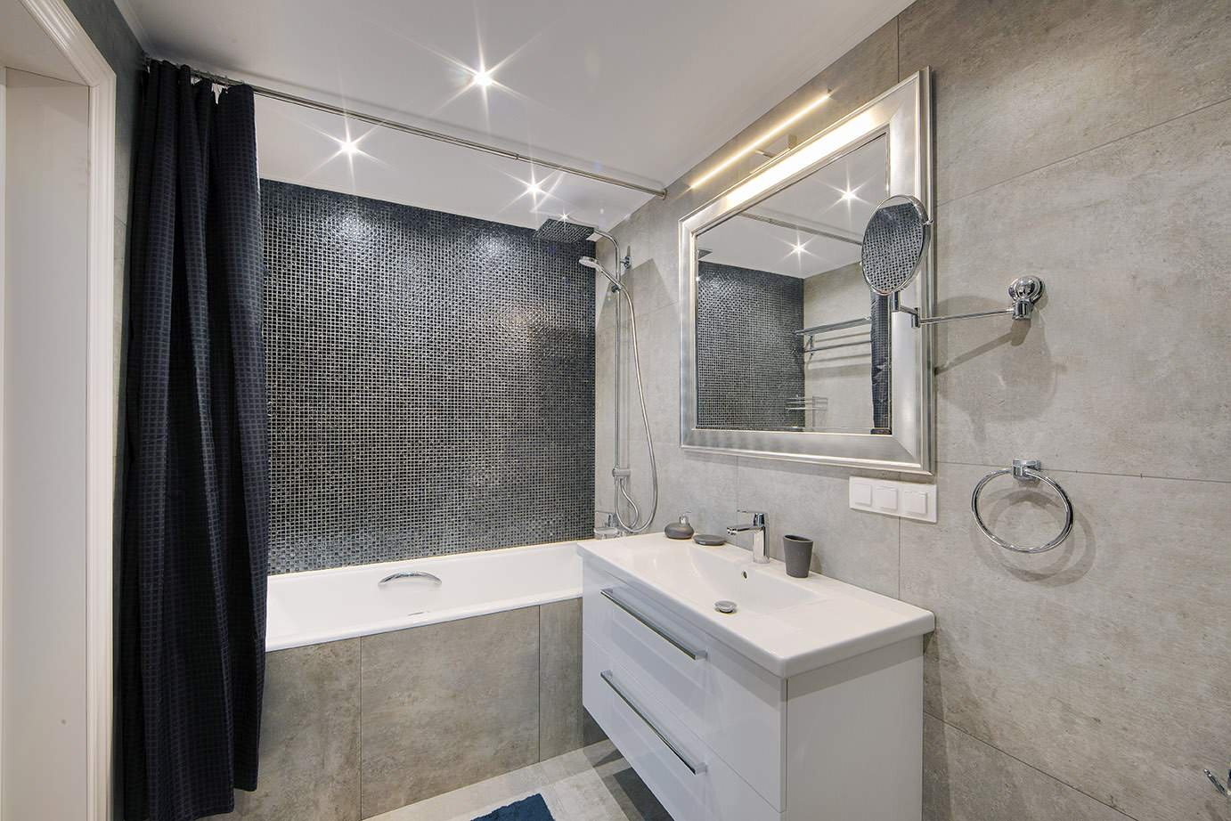 Дом с камином