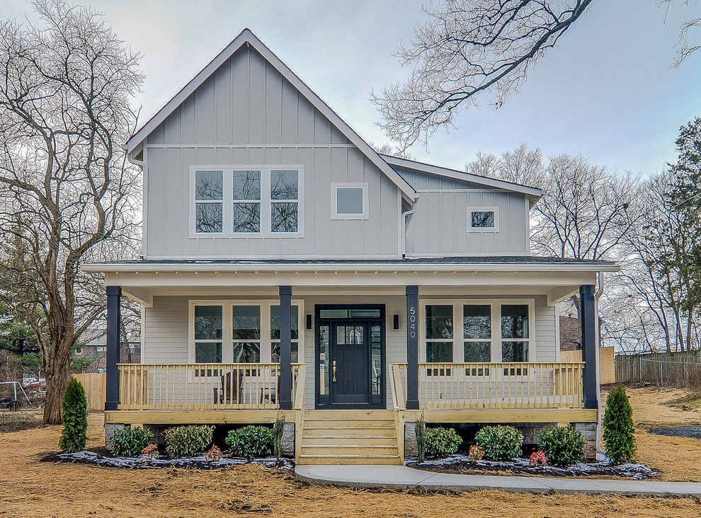 Eclectic two-story exterior home idea in Nashville