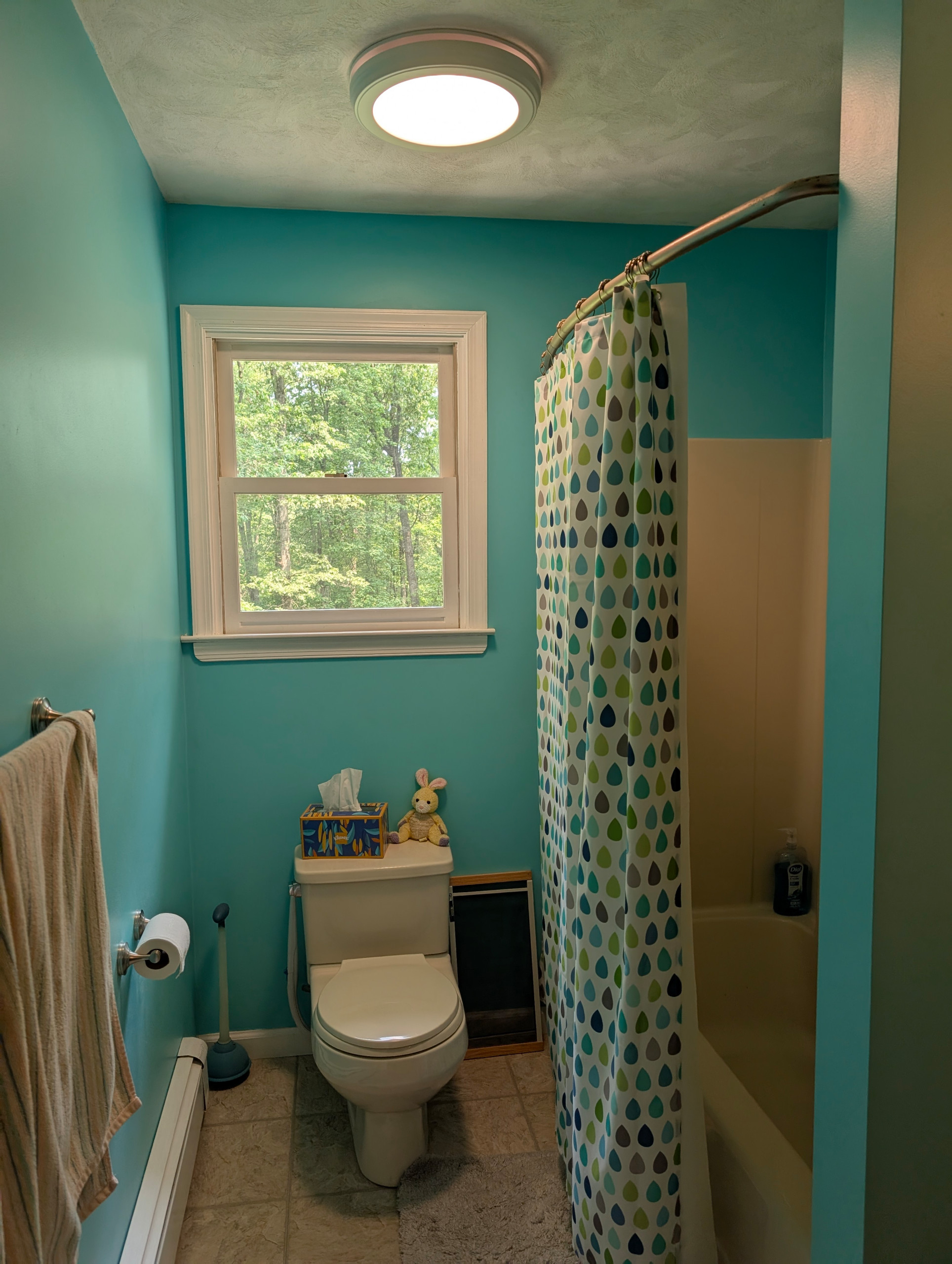 Harrisburg, PA Spa-calm, Age-ready, & Storage Smart Bathroom Remodel