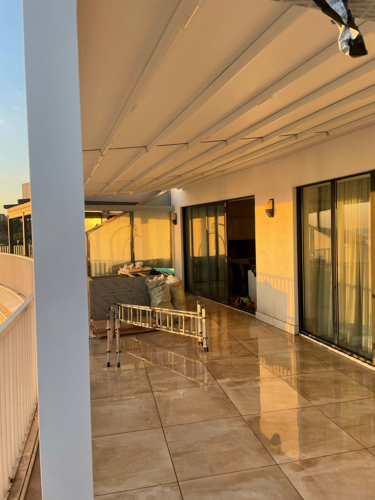 тентовая пергола на террасе