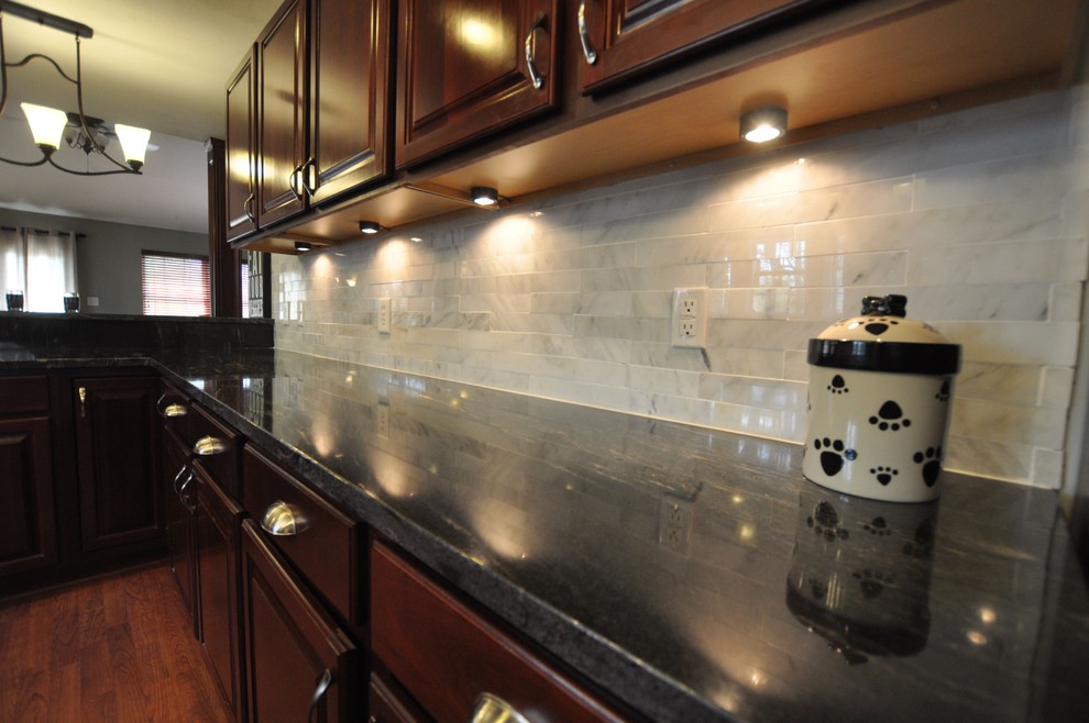 Granite Countertops And Tile Backsplash Ideas Eclectic Kitchen