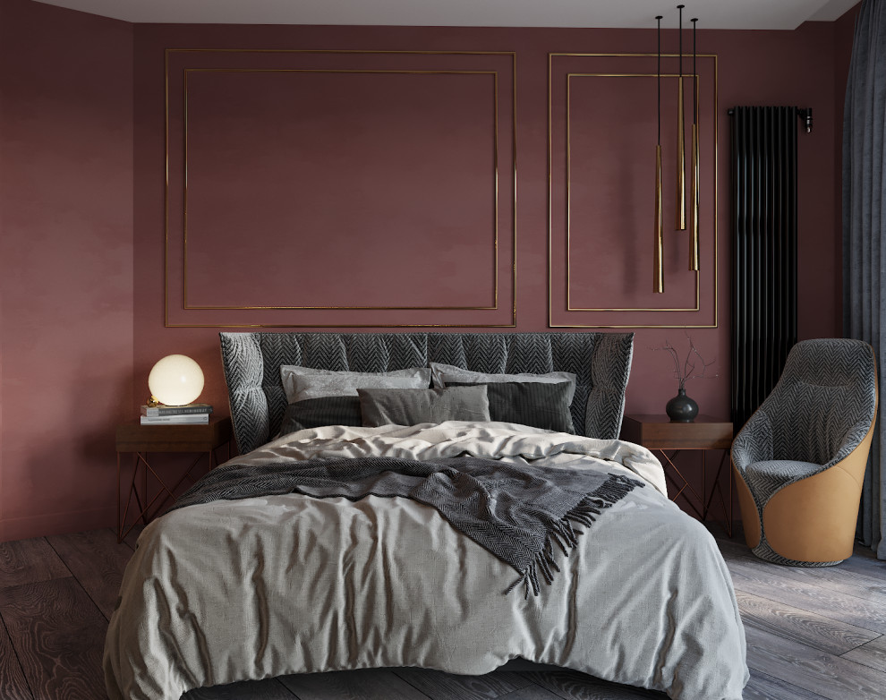 Спальня с темной стеной в изголовье и молдингами.