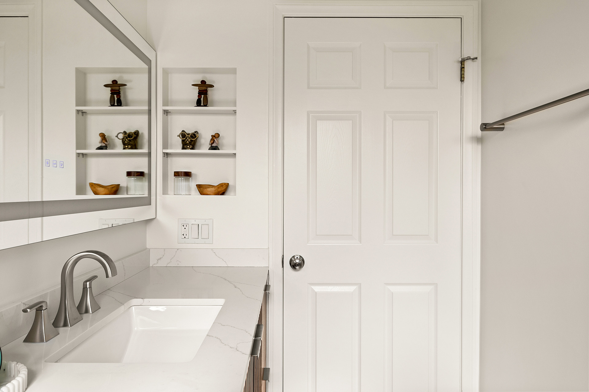 Santa Monica / Second Bathroom Remodel