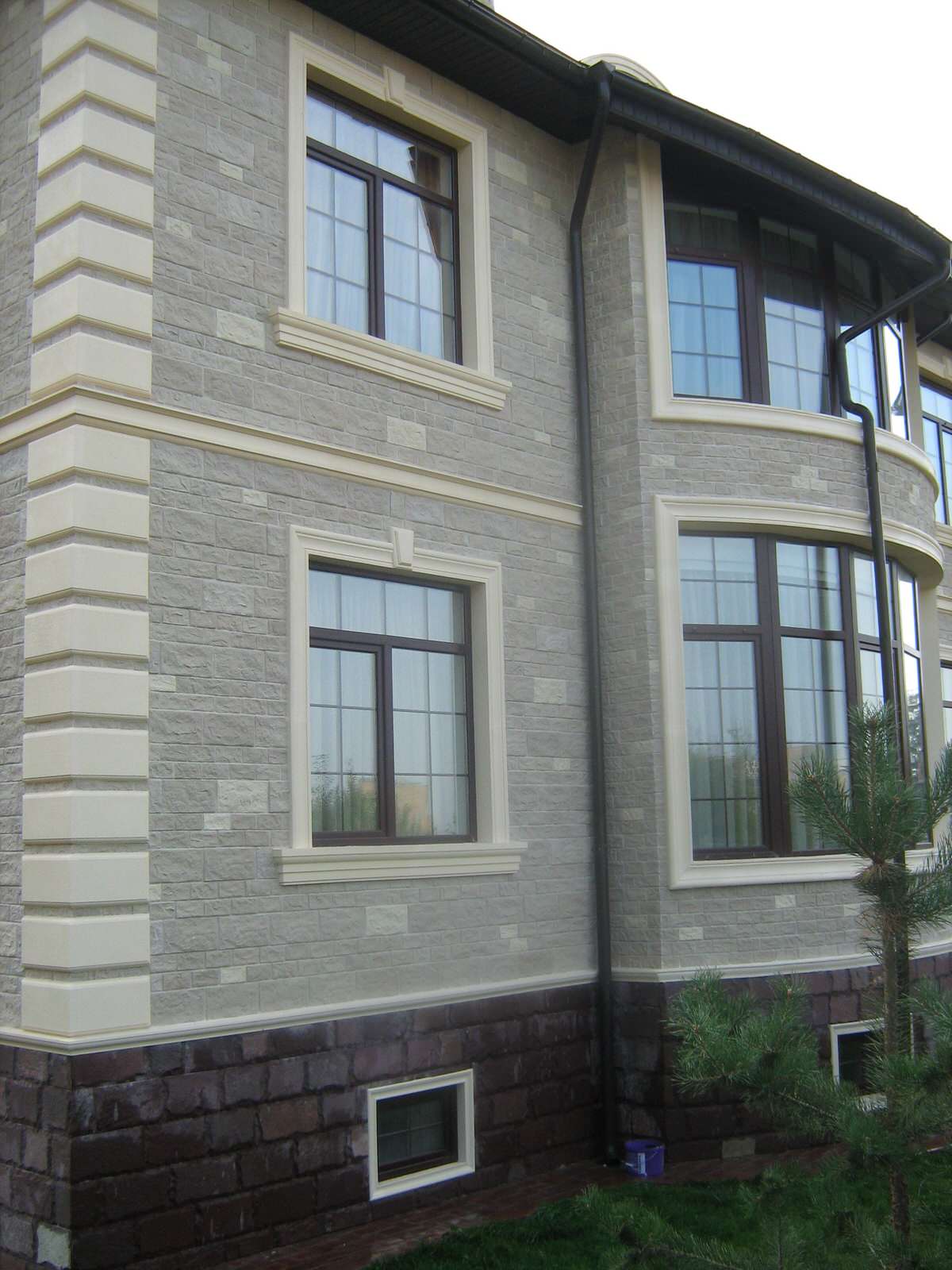 Декоративная отделка фасадов