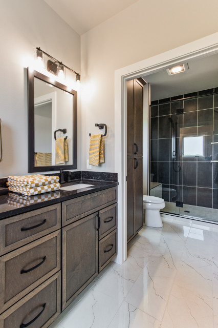 Modern Transitional Retreat klassisch-modern
